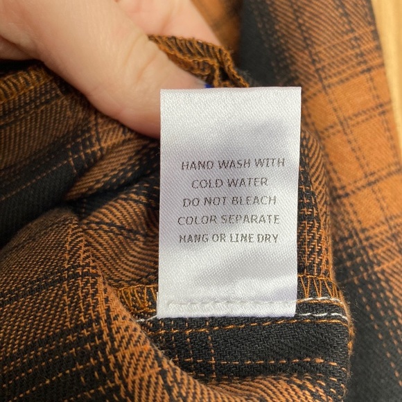 Emory Park Plaid Crop Top - Picture 2 of 9